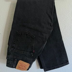 30 x 30 Black 505 Levi’s Denim Jeans
